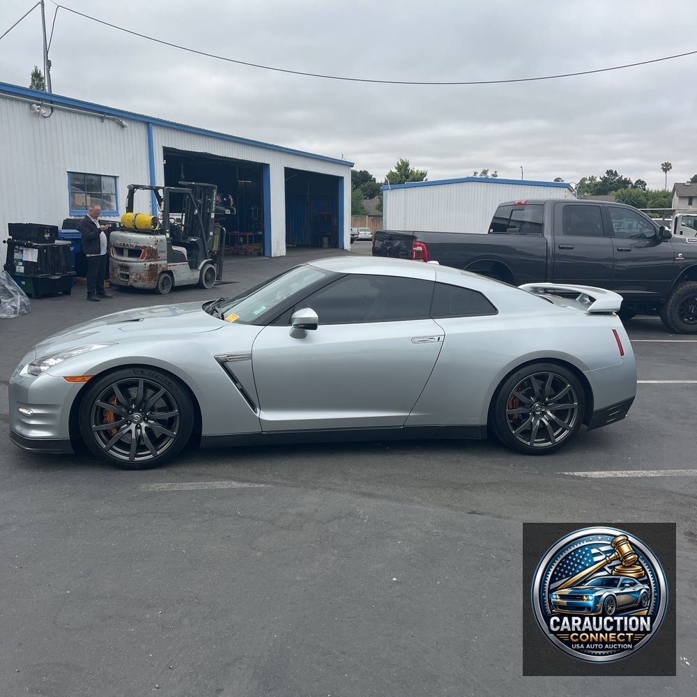 2012 Nissan GT-R Premium