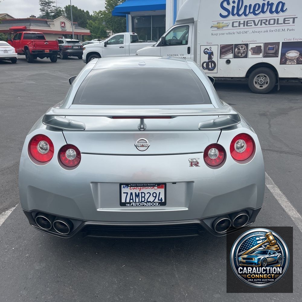 2012 Nissan GT-R Premium