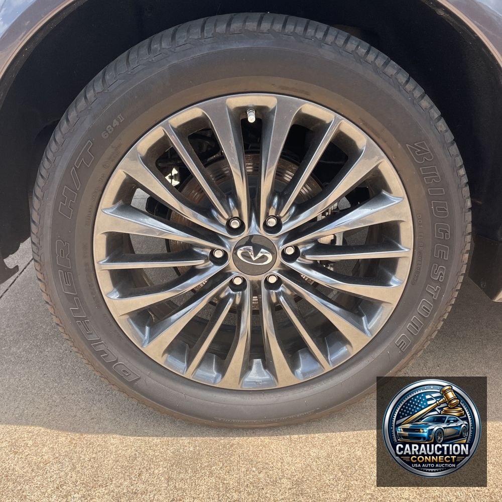 2024 INFINITI QX80 Luxe