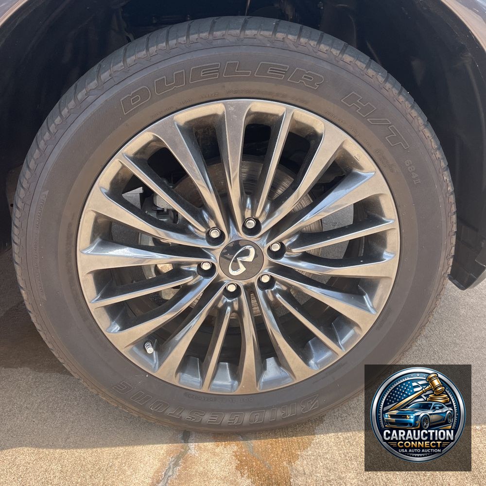 2024 INFINITI QX80 Luxe
