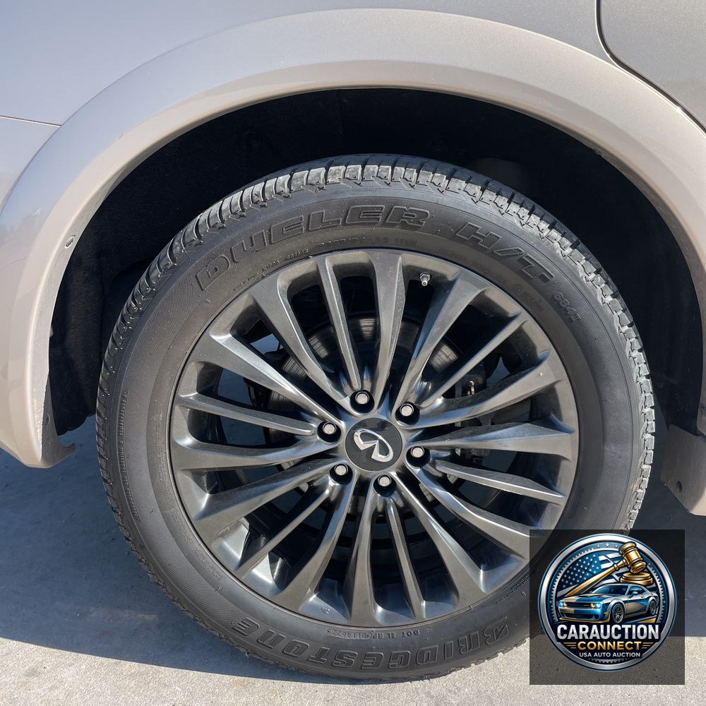 2023 INFINITI QX80 Luxe
