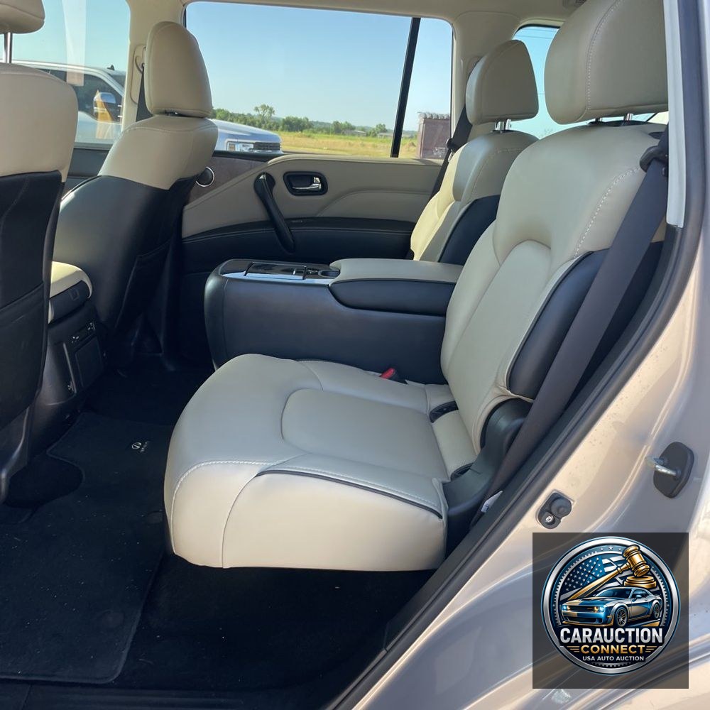 2023 INFINITI QX80 Luxe