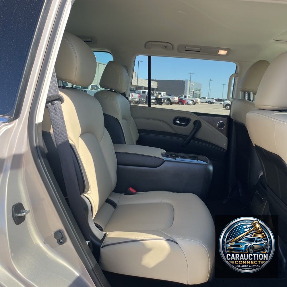 2023 INFINITI QX80 Luxe