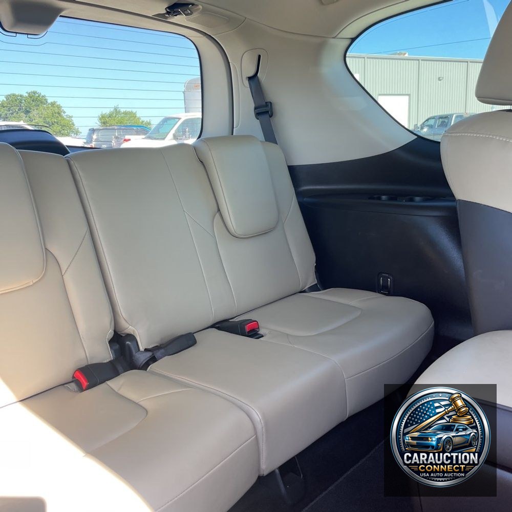 2023 INFINITI QX80 Luxe