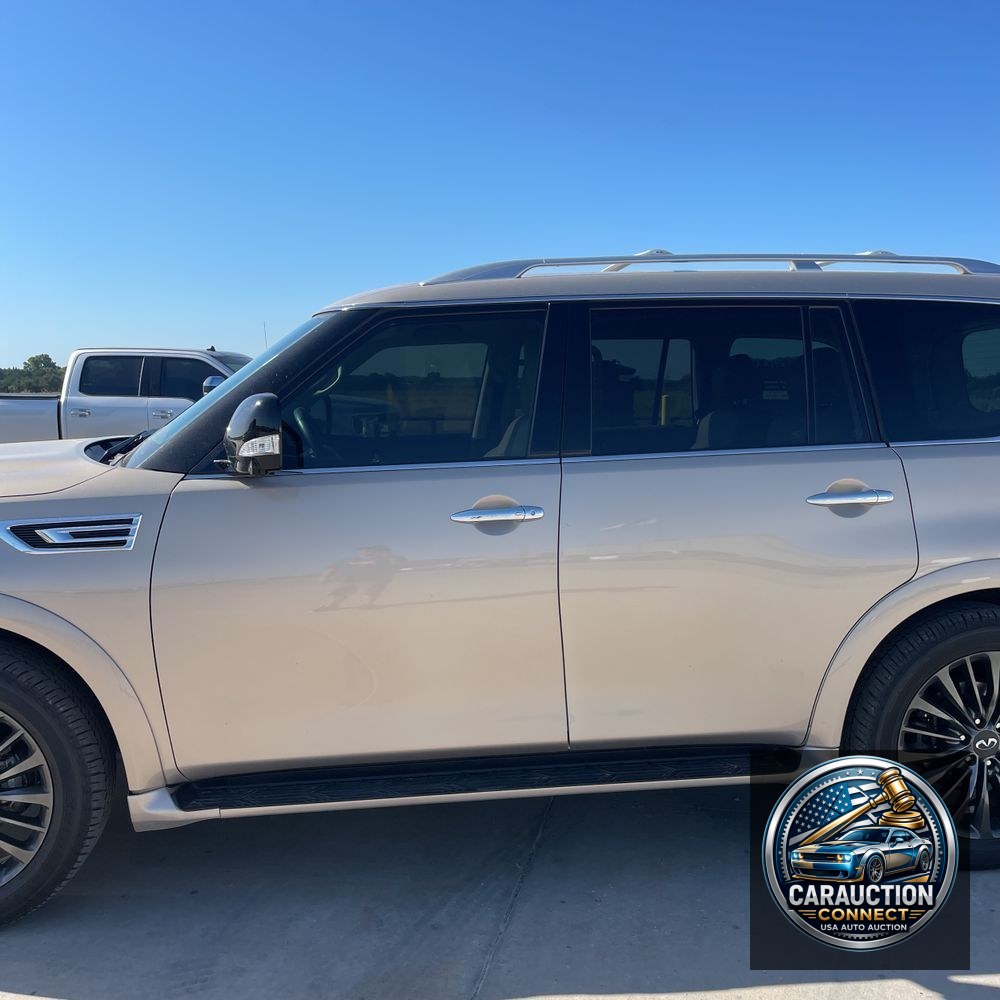 2023 INFINITI QX80 Luxe