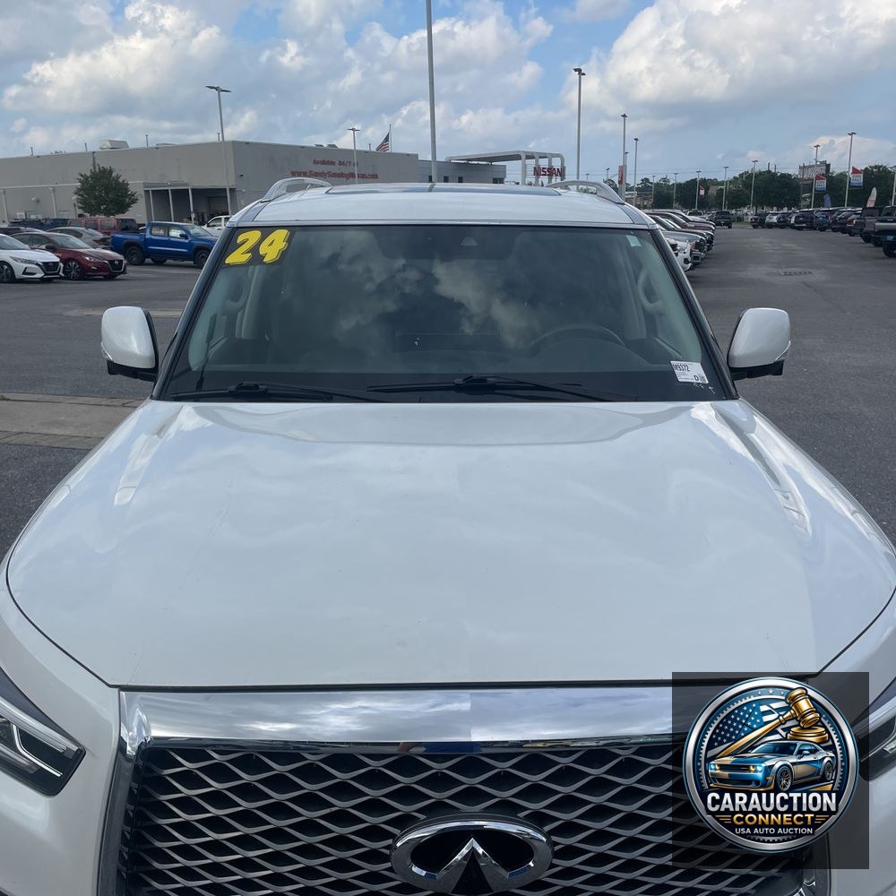 2024 INFINITI QX80 Luxe