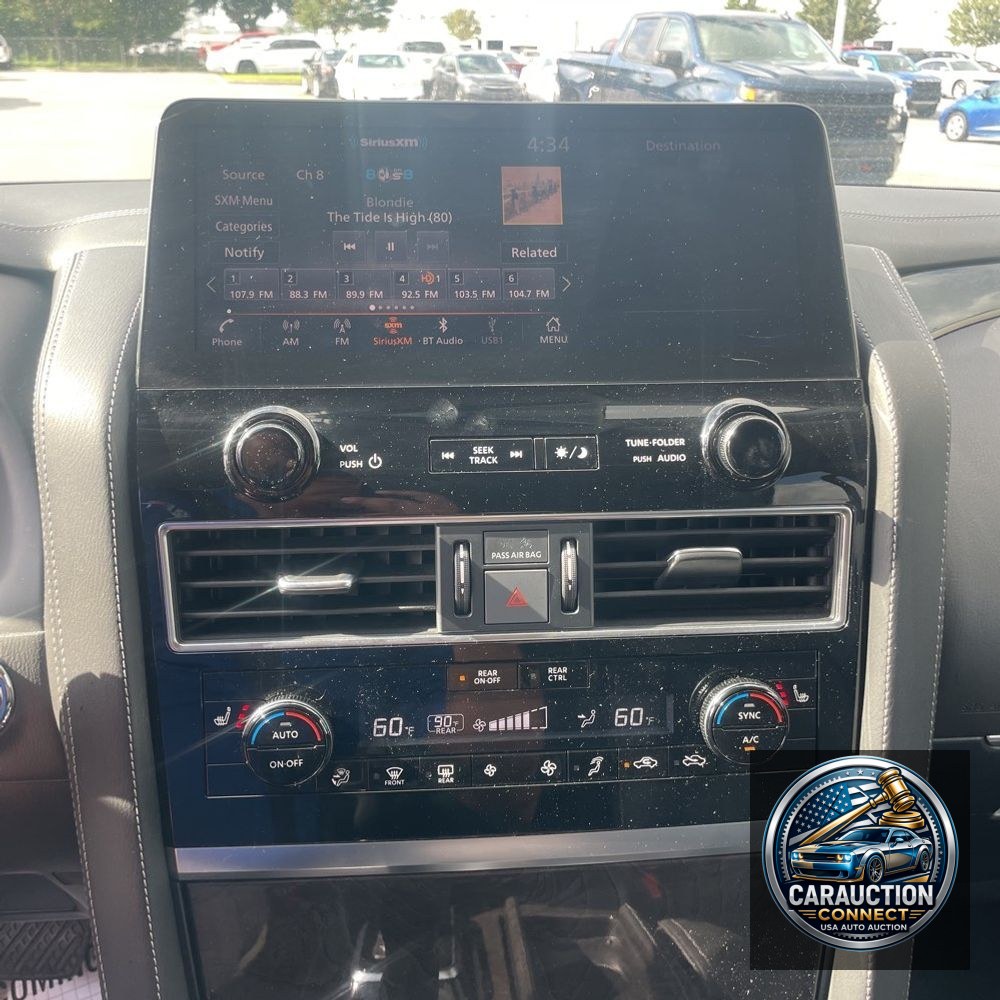 2024 INFINITI QX80 Luxe
