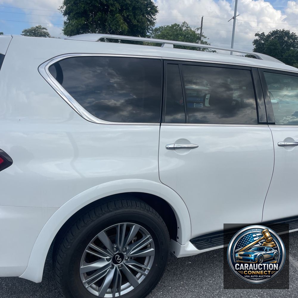 2024 INFINITI QX80 Luxe