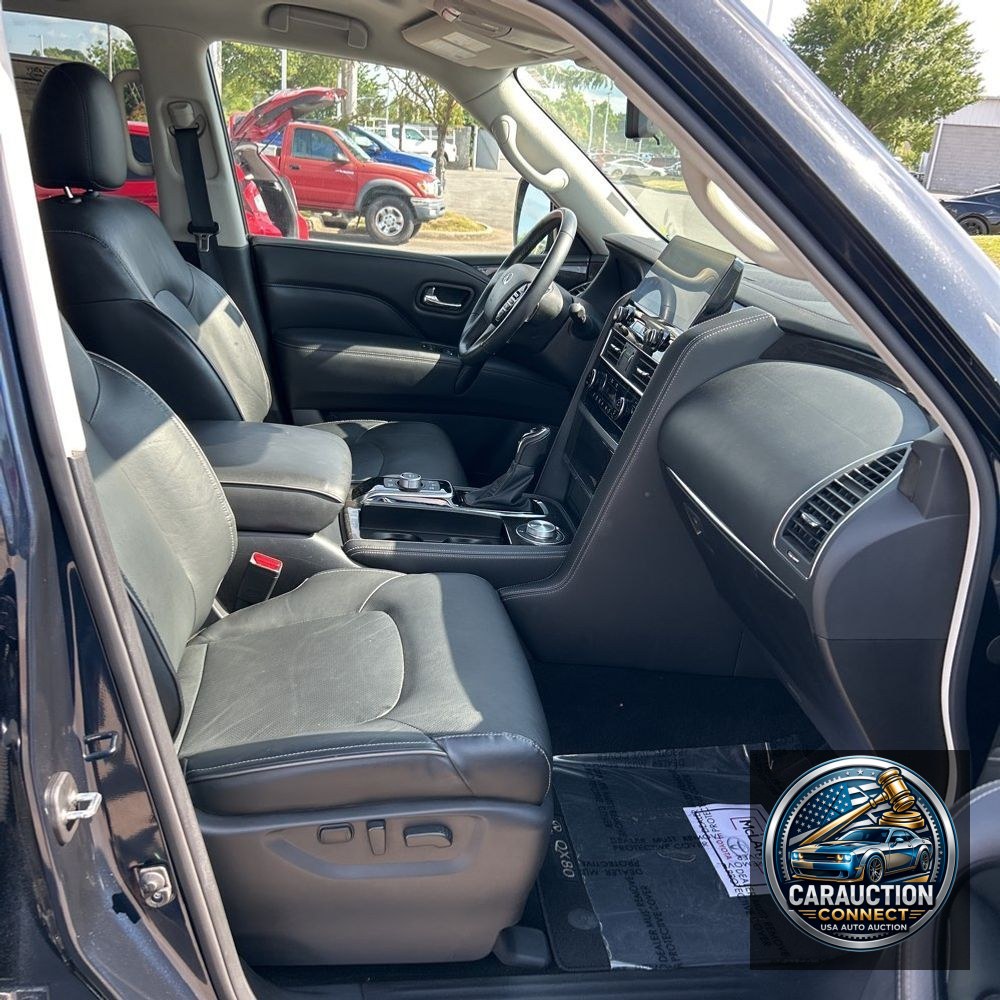 2024 INFINITI QX80 Luxe