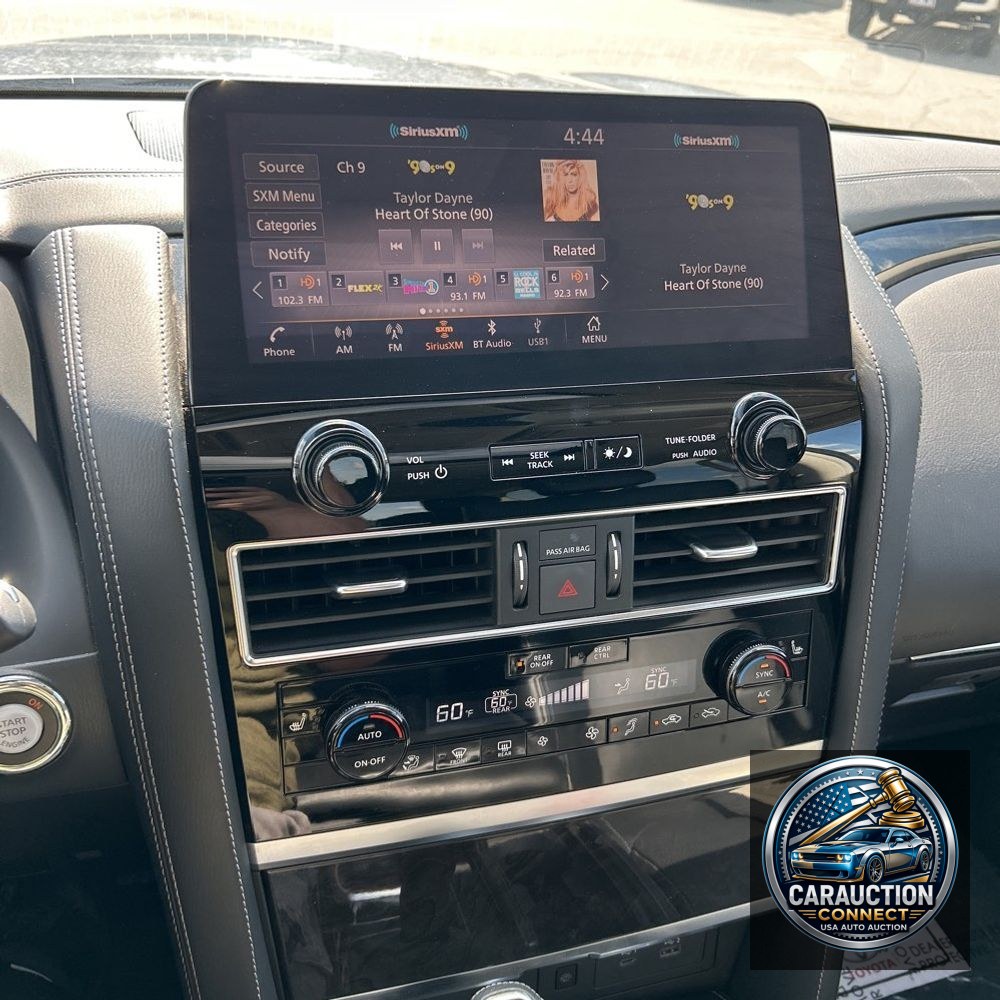 2024 INFINITI QX80 Luxe