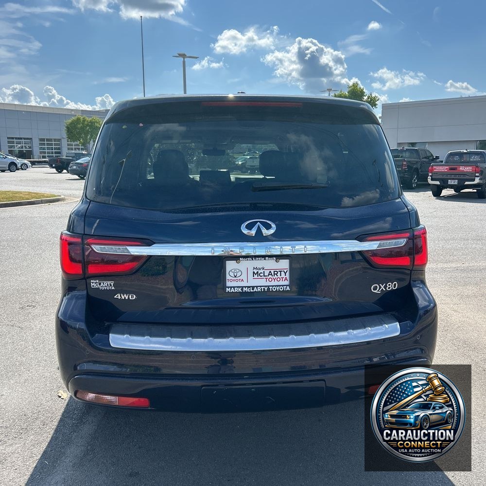 2024 INFINITI QX80 Luxe