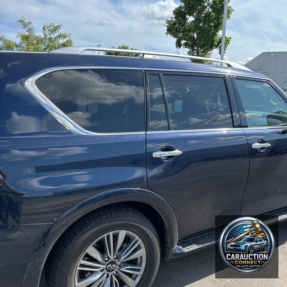 2024 INFINITI QX80 Luxe