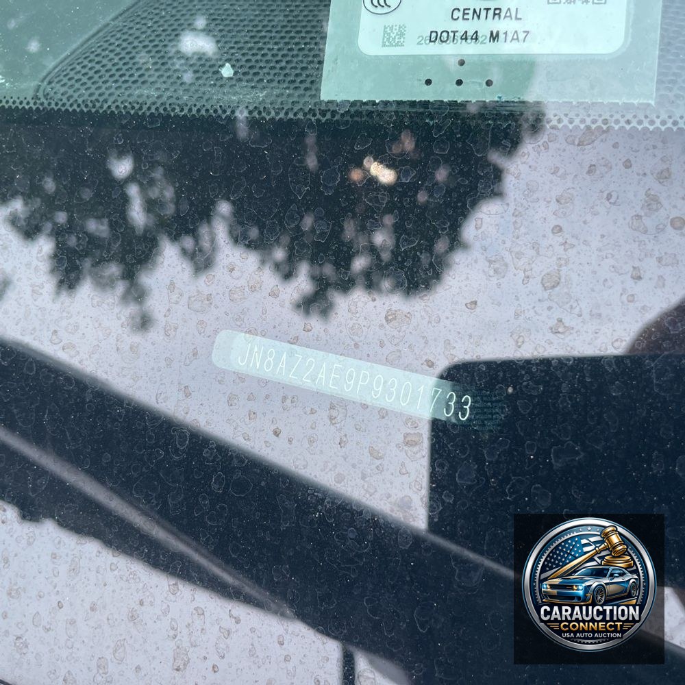 2023 INFINITI QX80 Luxe