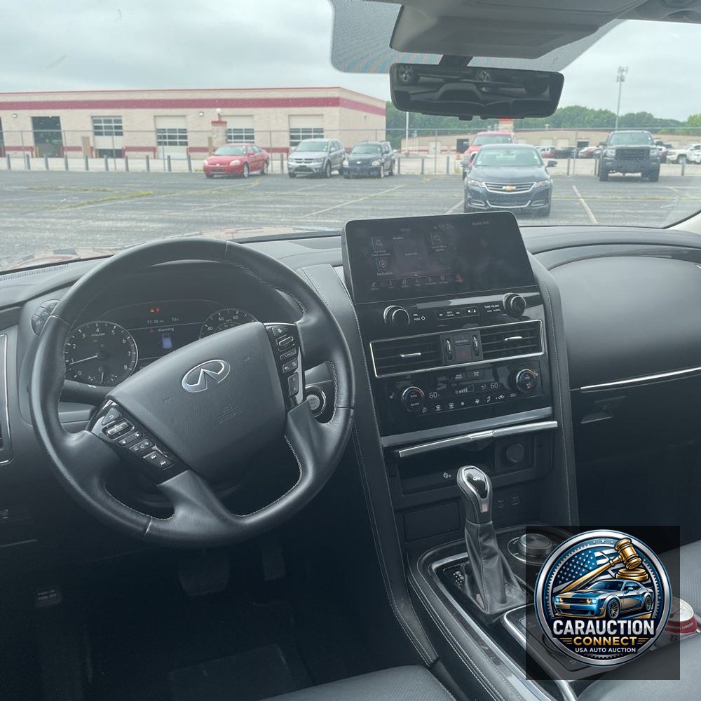 2024 INFINITI QX80 Luxe