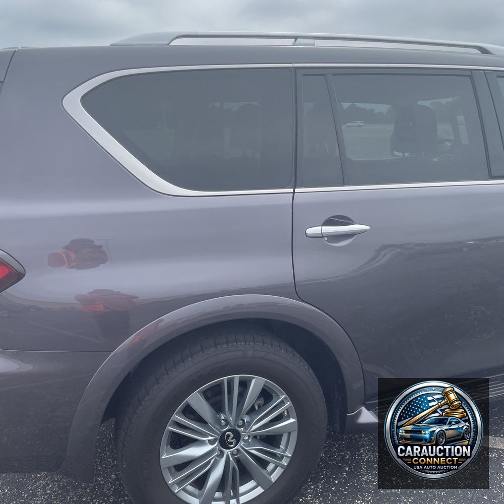 2024 INFINITI QX80 Luxe