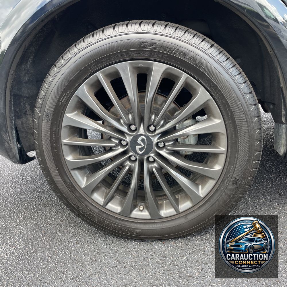 2023 INFINITI QX80 Luxe