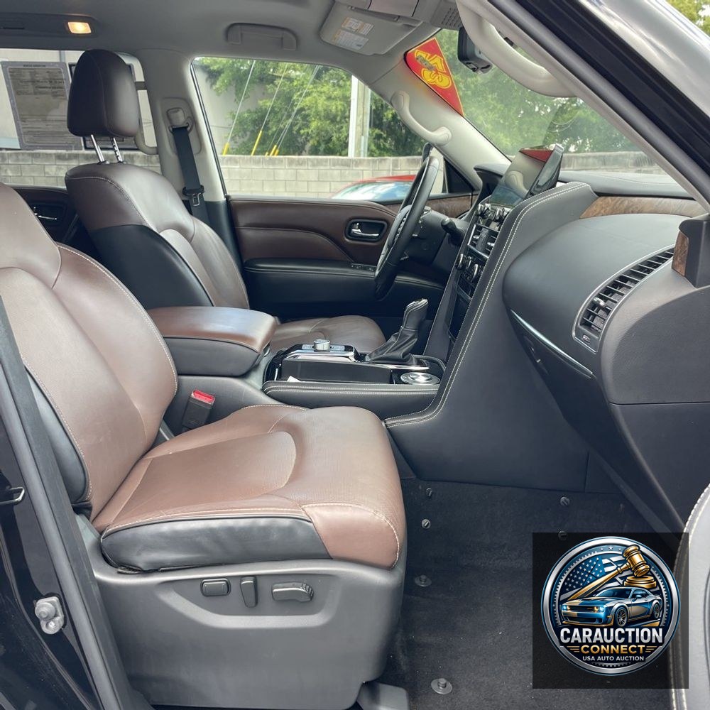 2023 INFINITI QX80 Luxe