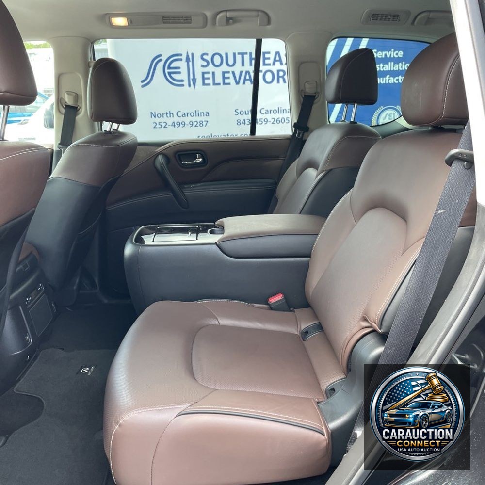 2023 INFINITI QX80 Luxe