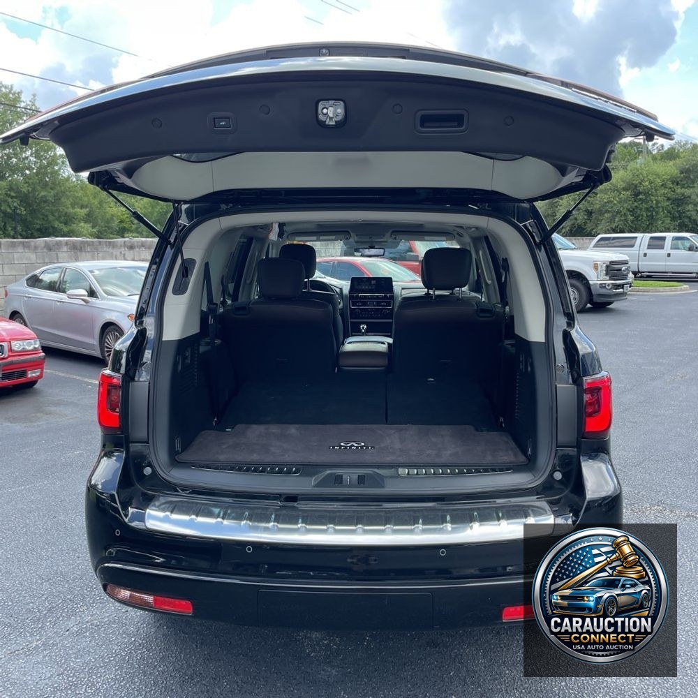 2023 INFINITI QX80 Luxe