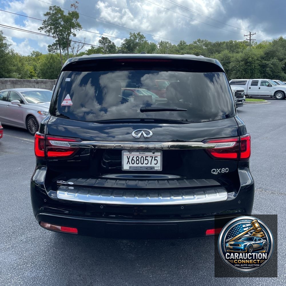 2023 INFINITI QX80 Luxe