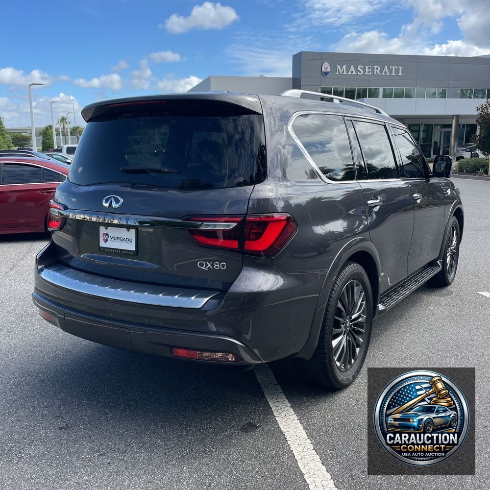 2023 INFINITI QX80 Luxe