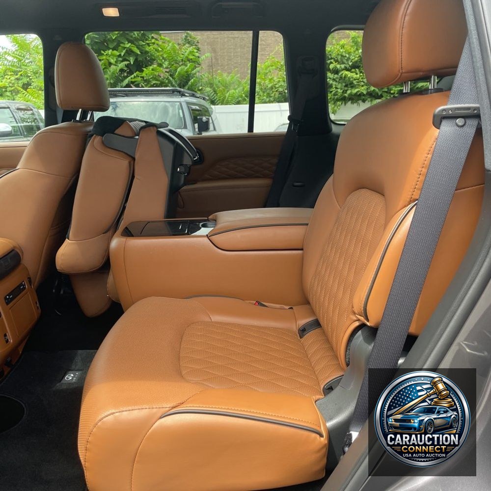 2024 INFINITI QX80 Premium Select