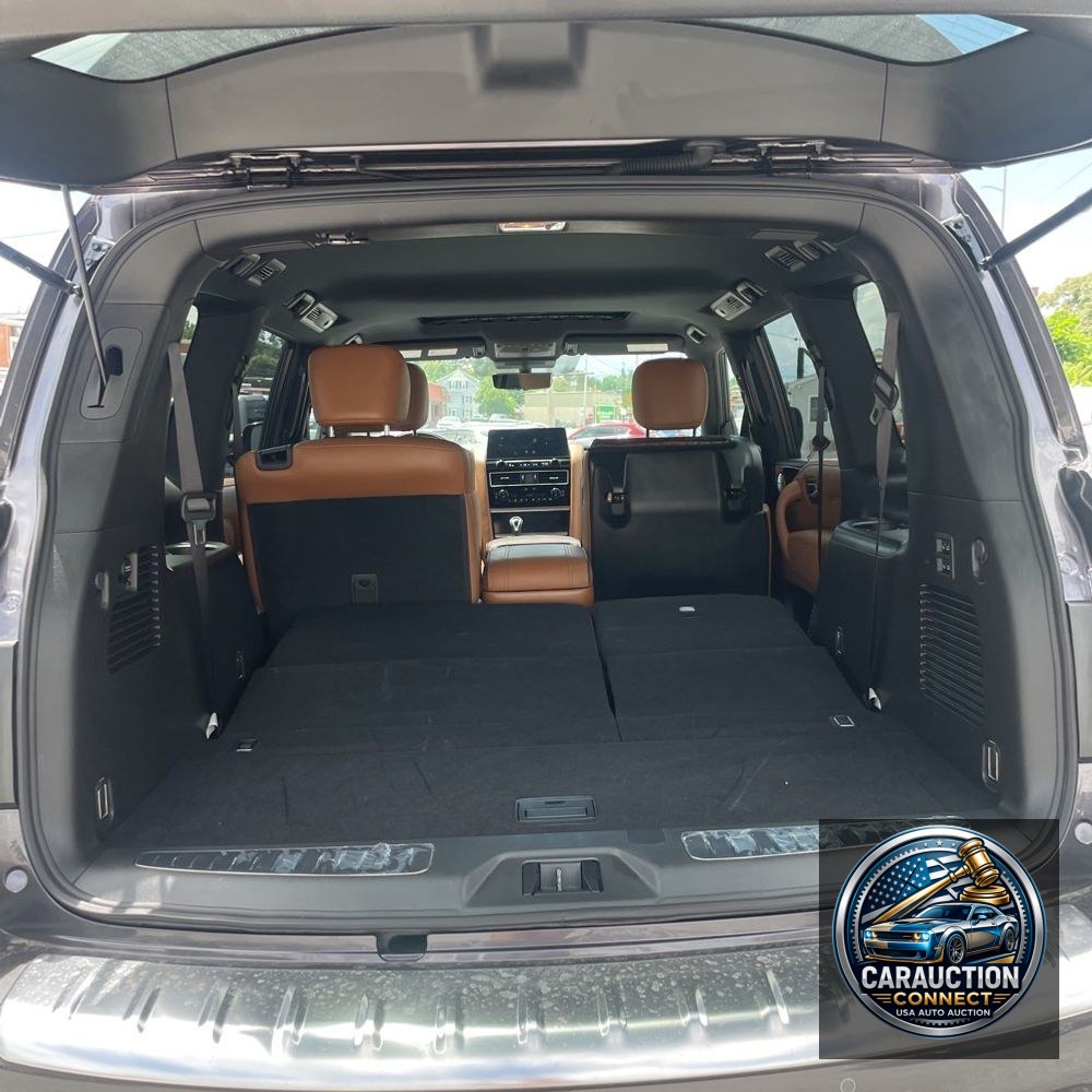 2024 INFINITI QX80 Premium Select
