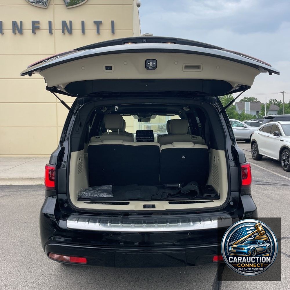 2024 INFINITI QX80 Premium Select