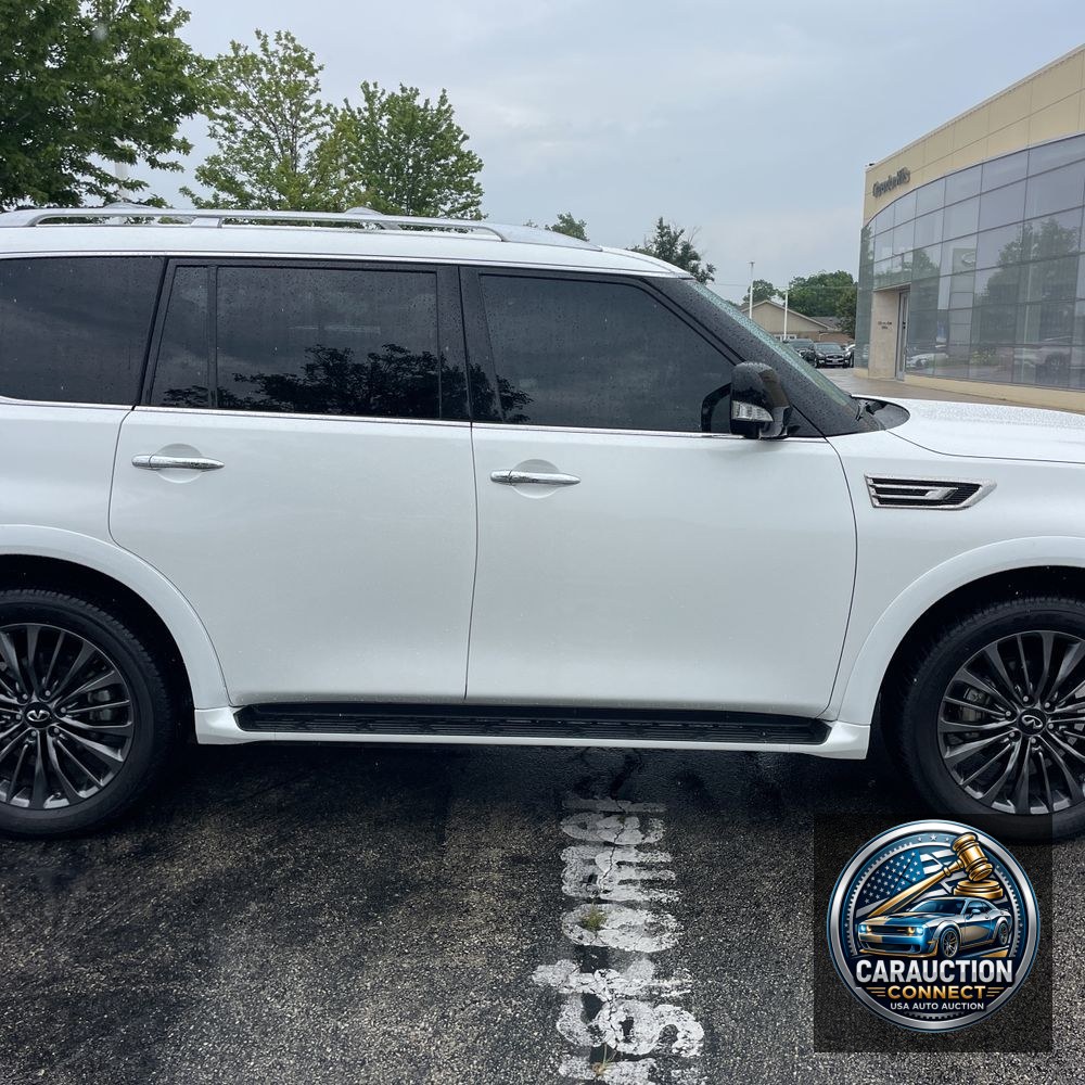 2024 INFINITI QX80 Premium Select