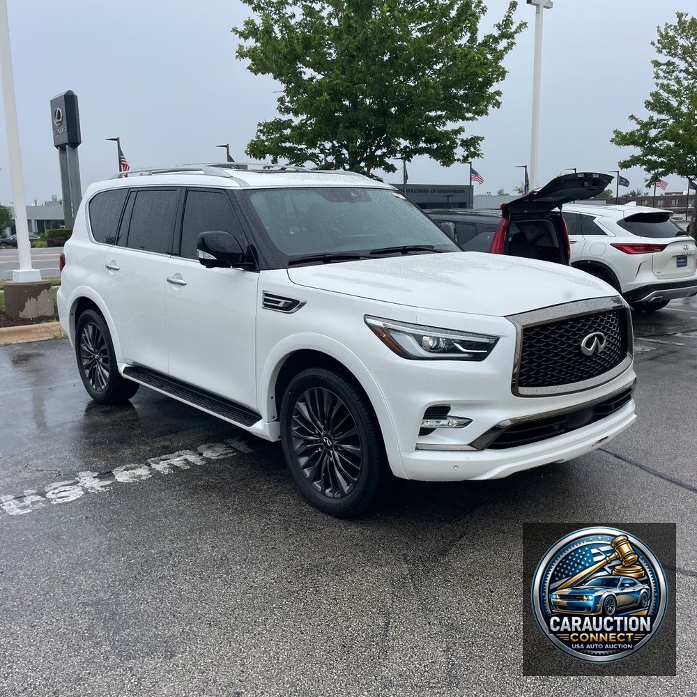 2024 INFINITI QX80 Premium Select