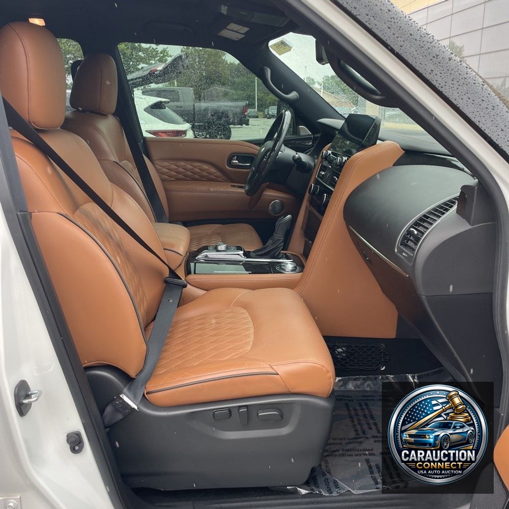 2024 INFINITI QX80 Premium Select