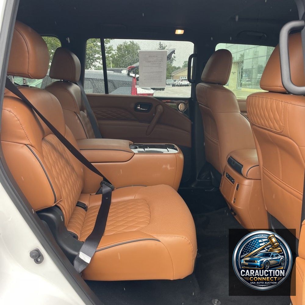 2024 INFINITI QX80 Premium Select