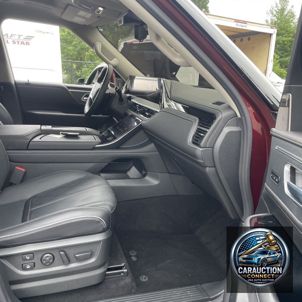 2025 INFINITI QX80 Sensory