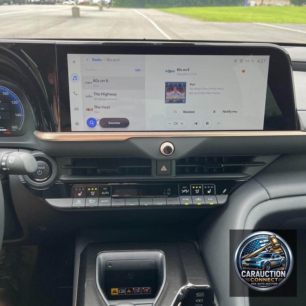 2025 Toyota Crown Signia Limited