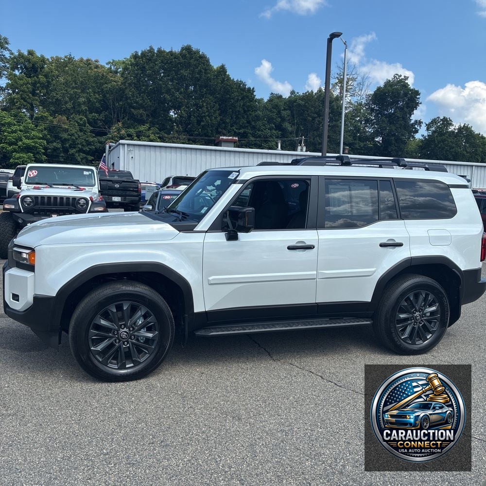 2025 Toyota Land Cruiser Base