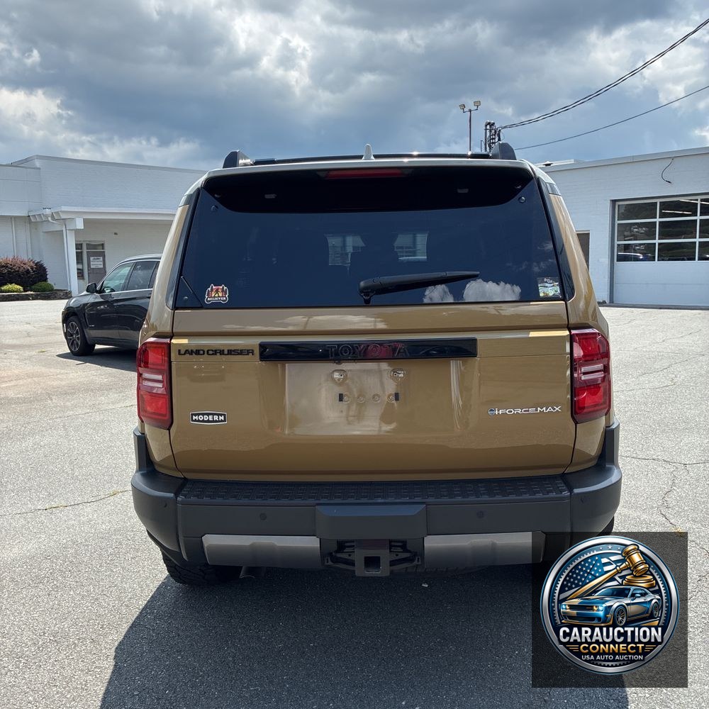 2024 Toyota Land Cruiser Base