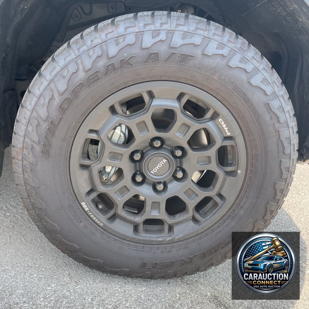 2024 Toyota Land Cruiser Base