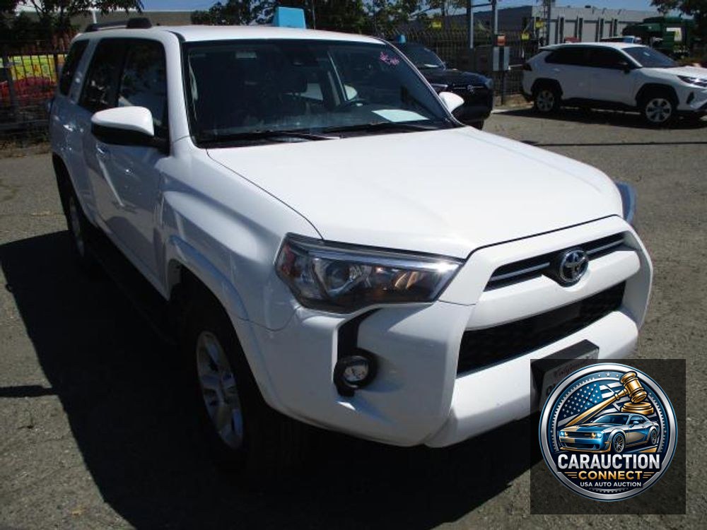 2024 Toyota 4Runner SR5