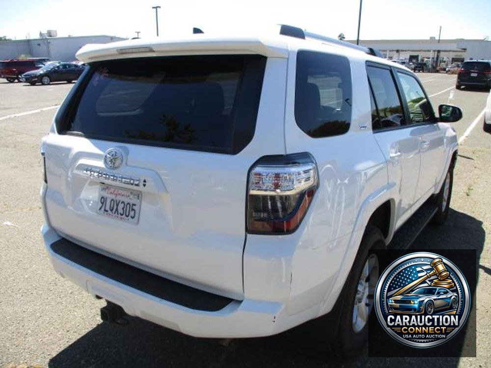 2024 Toyota 4Runner SR5
