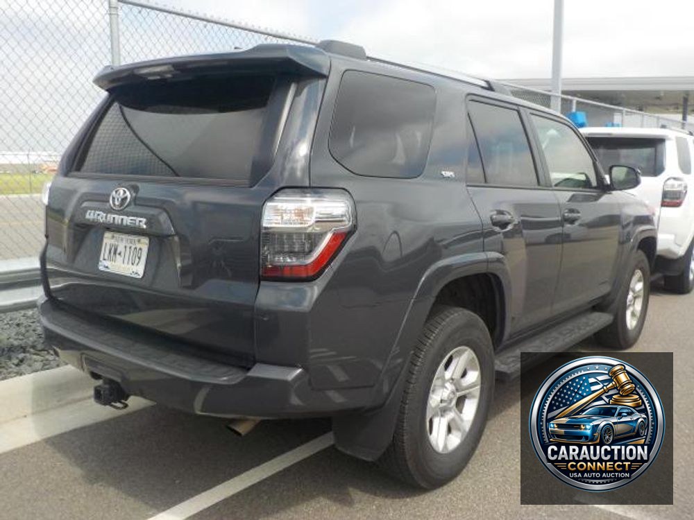 2024 Toyota 4Runner SR5