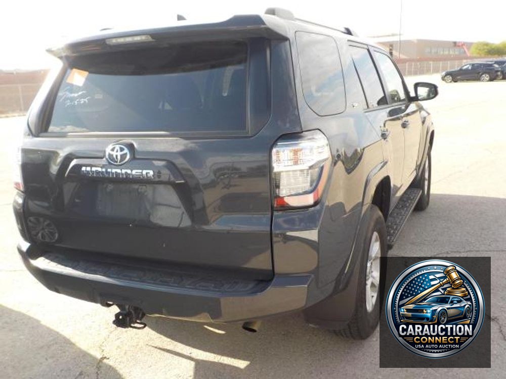 2024 Toyota 4Runner SR5