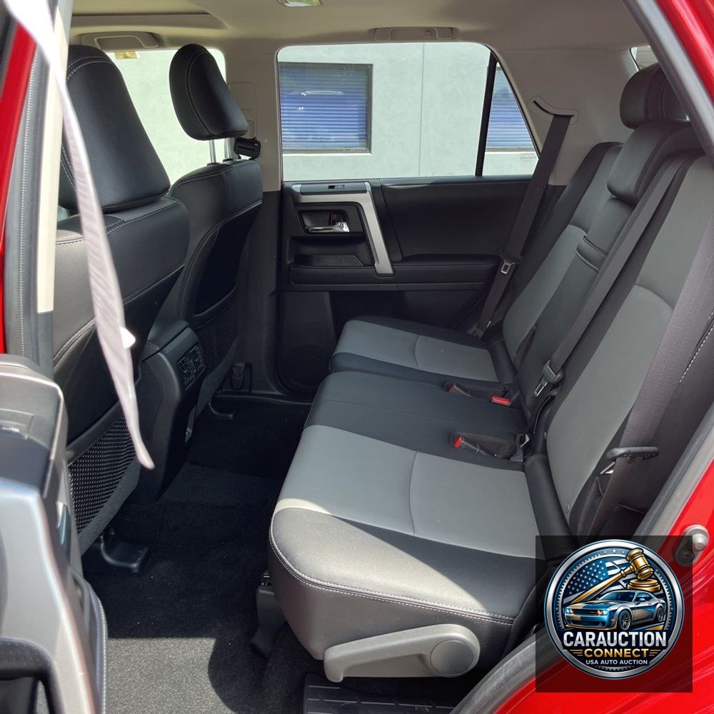 2024 Toyota 4Runner SR5 Premium