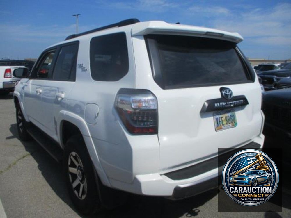 2024 Toyota 4Runner TRD Off Road