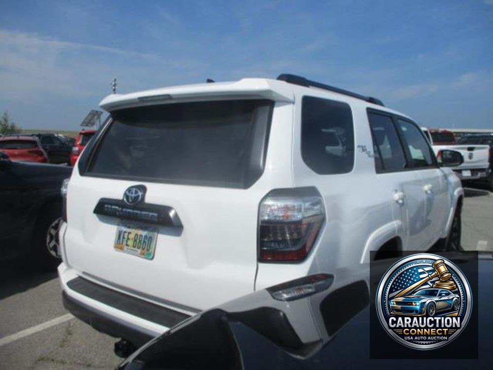 2024 Toyota 4Runner TRD Off Road