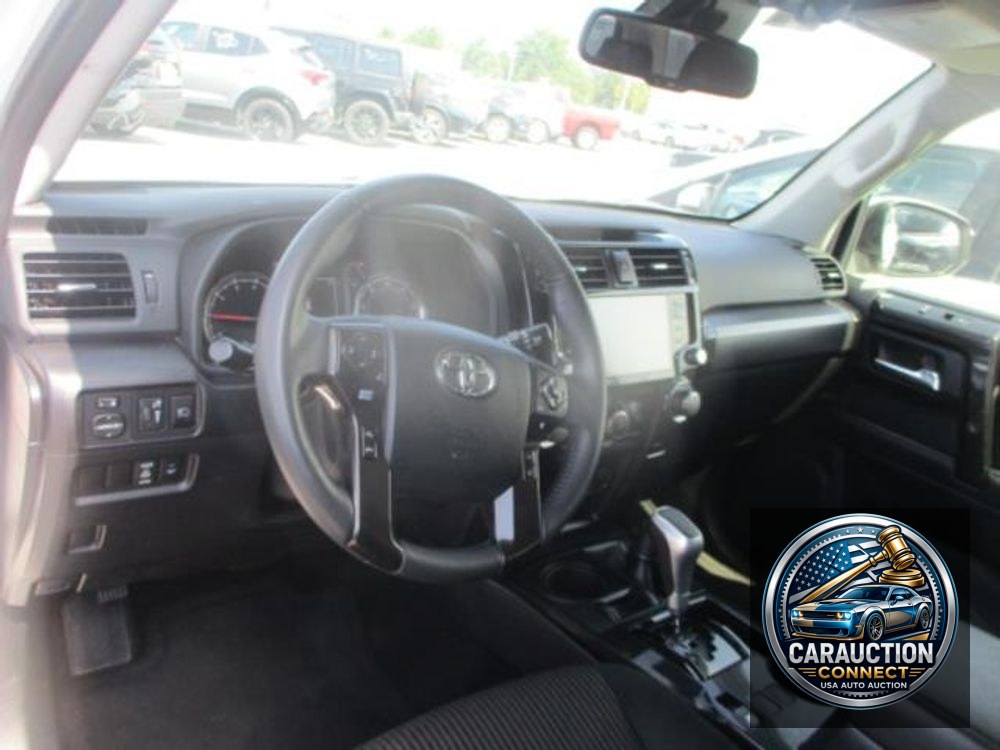 2024 Toyota 4Runner TRD Off Road