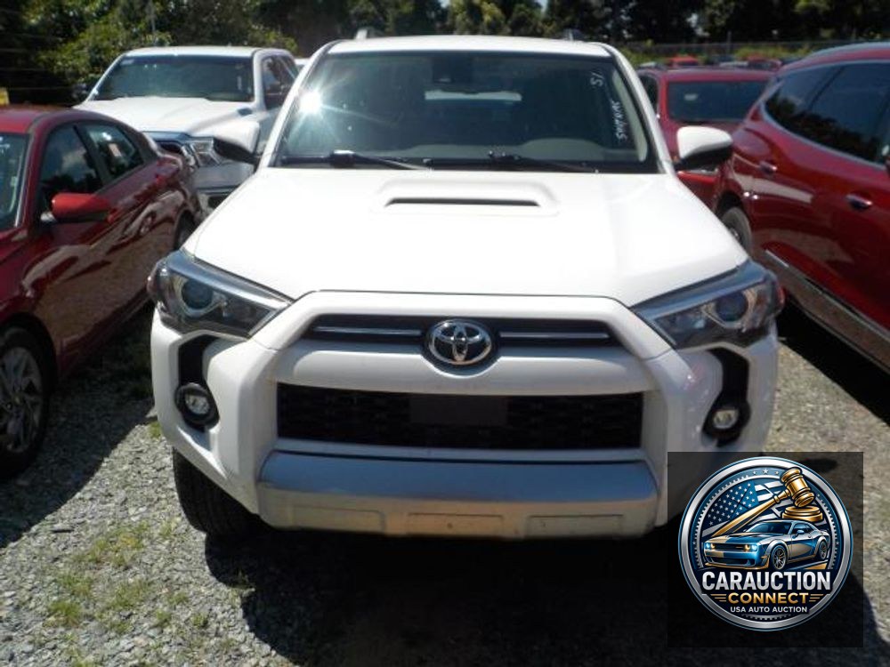 2024 Toyota 4Runner TRD Off Road