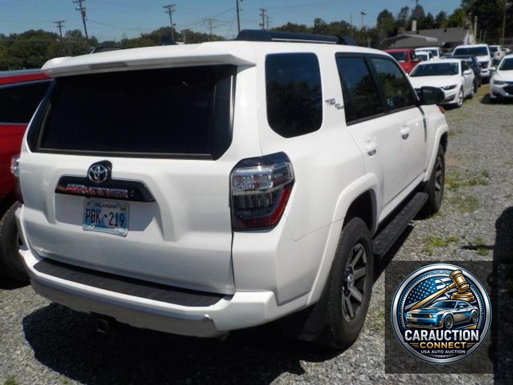 2024 Toyota 4Runner TRD Off Road