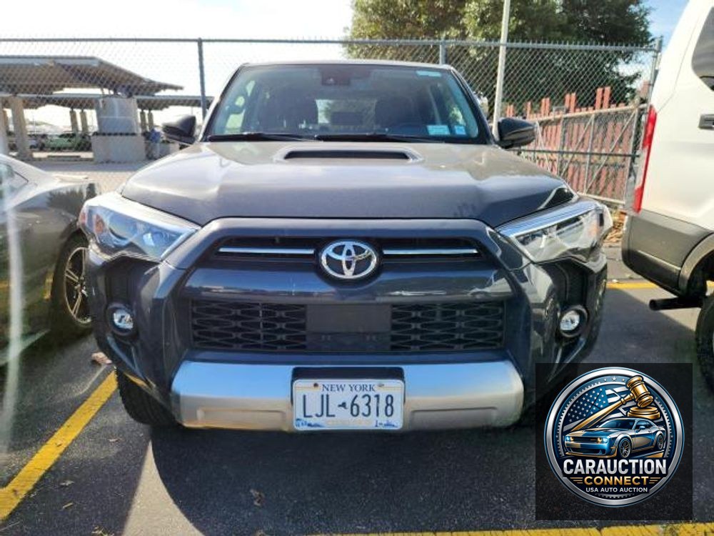 2024 Toyota 4Runner TRD Off Road