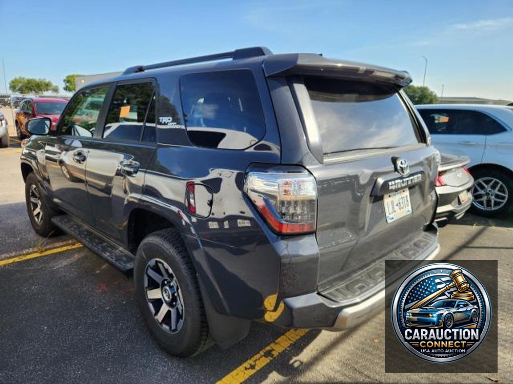 2024 Toyota 4Runner TRD Off Road