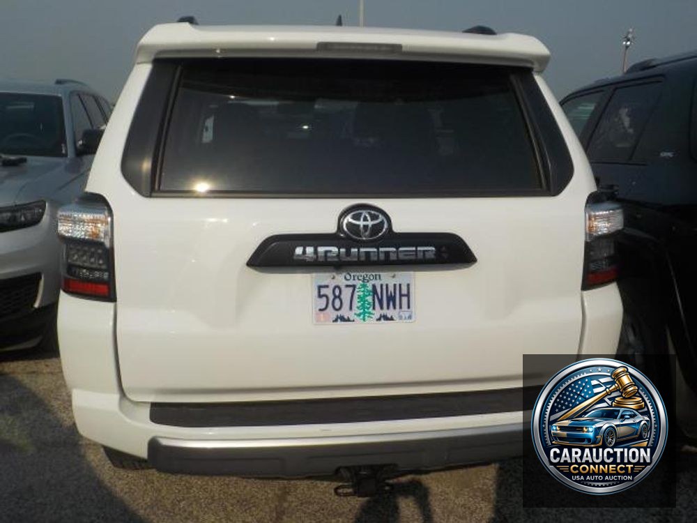 2024 Toyota 4Runner TRD Off Road